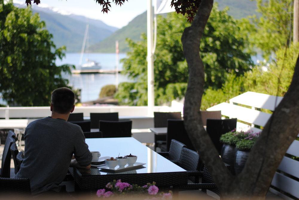 Rosendal Turisthotell Εξωτερικό φωτογραφία